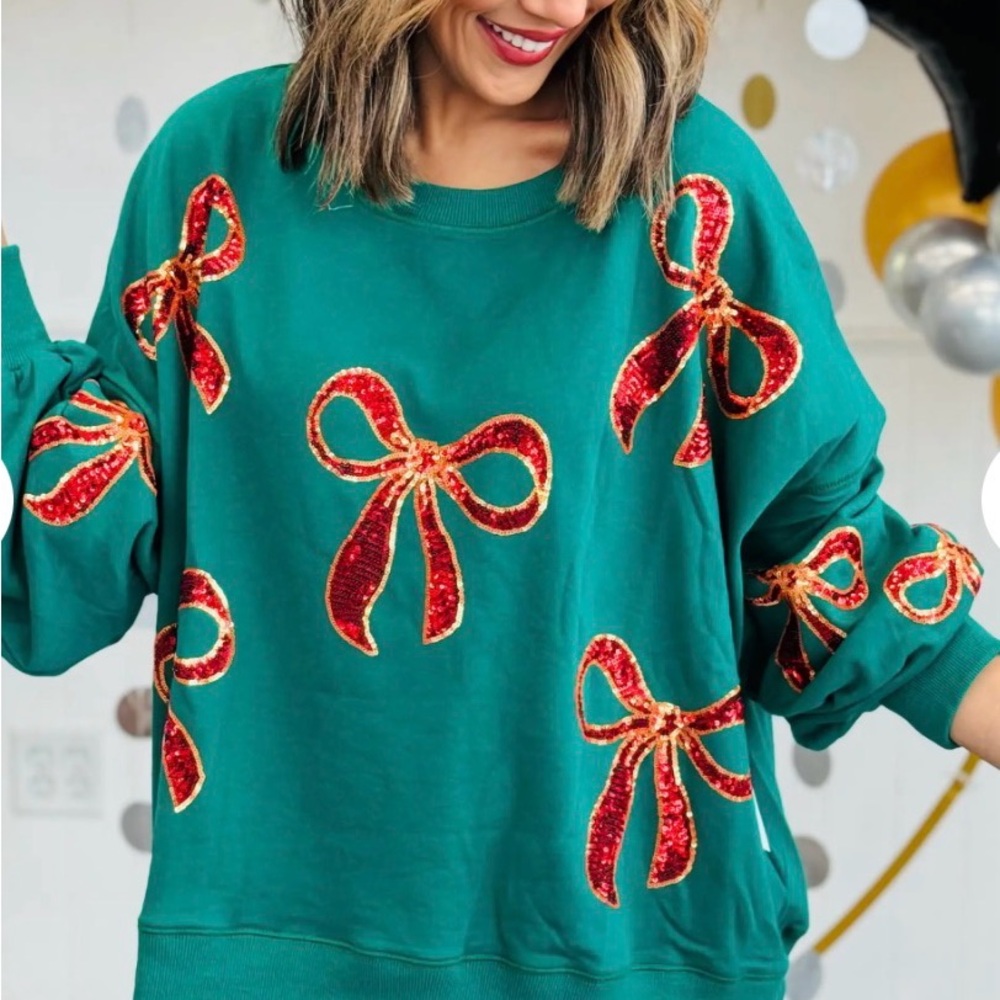 Peach Love California Green Sweatshirt with Red Bow Accents size Small